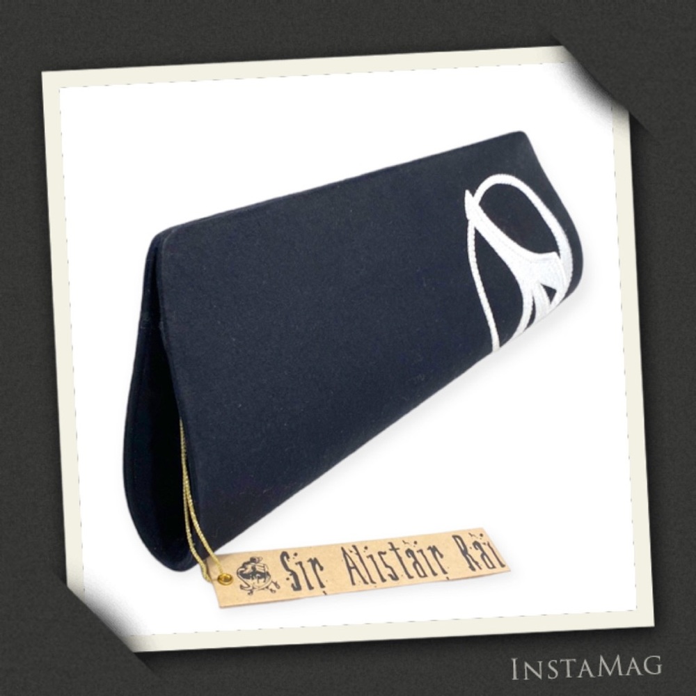 ☮️ *NWT* SIR ALISTAIR RAI Peace Mantra Clutch